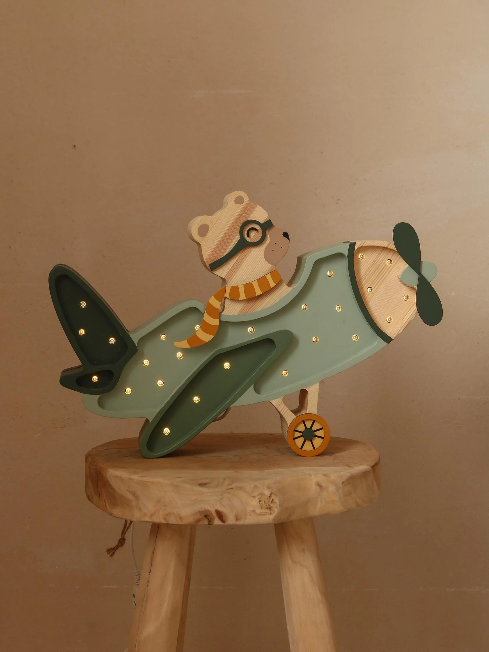 Lampada Led in legno - Aeroplano vintage verde